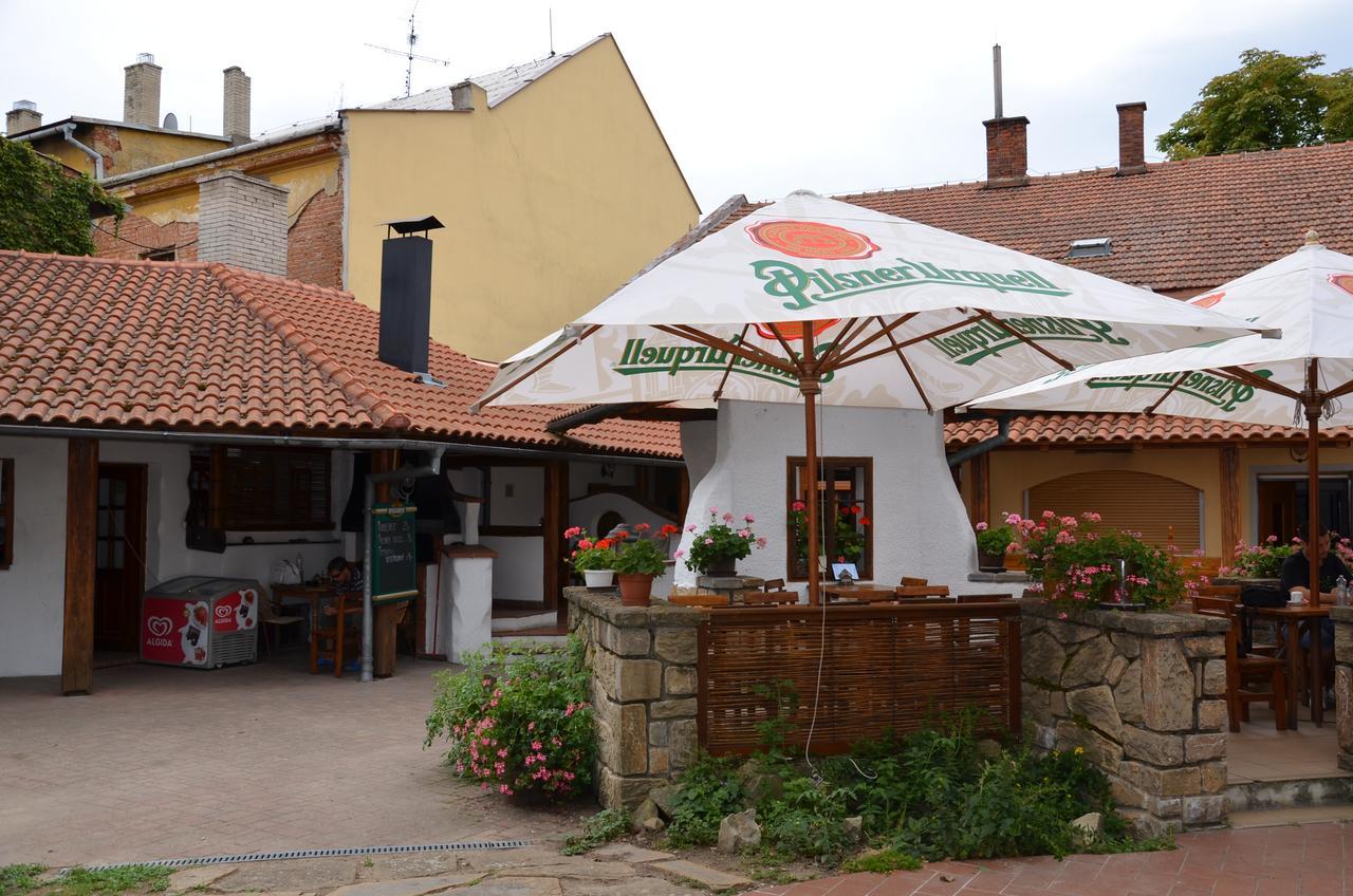 Apartmany Pod Kastany Kvasice Exterior foto